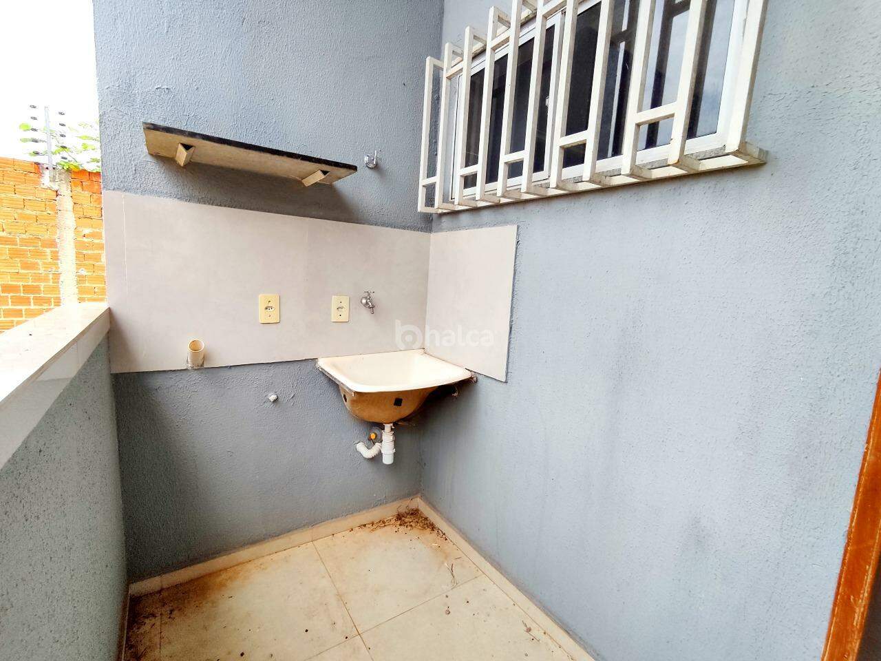 Casa à venda com 2 quartos, 53m² - Foto 14