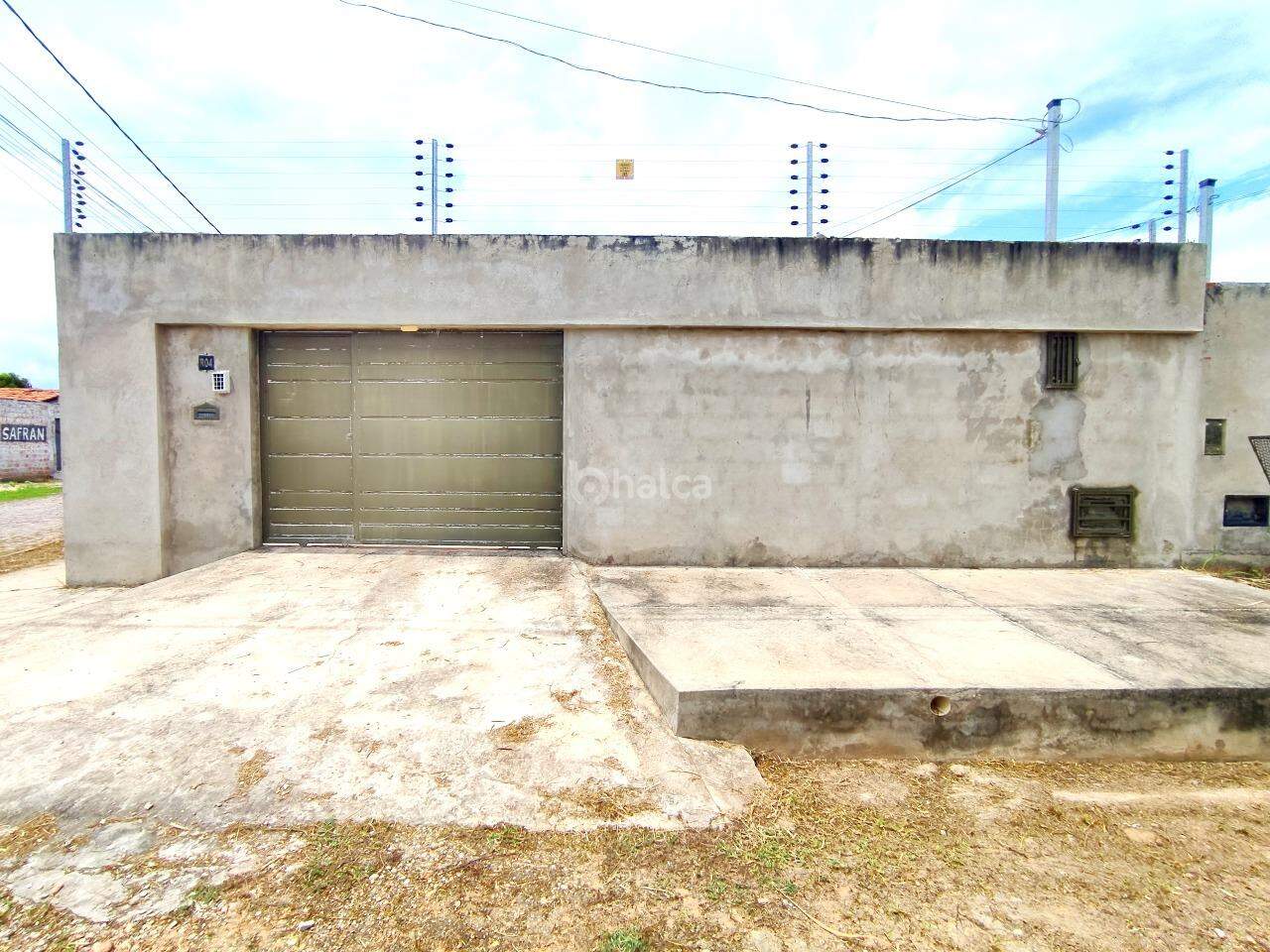 Casa à venda com 2 quartos, 53m² - Foto 1