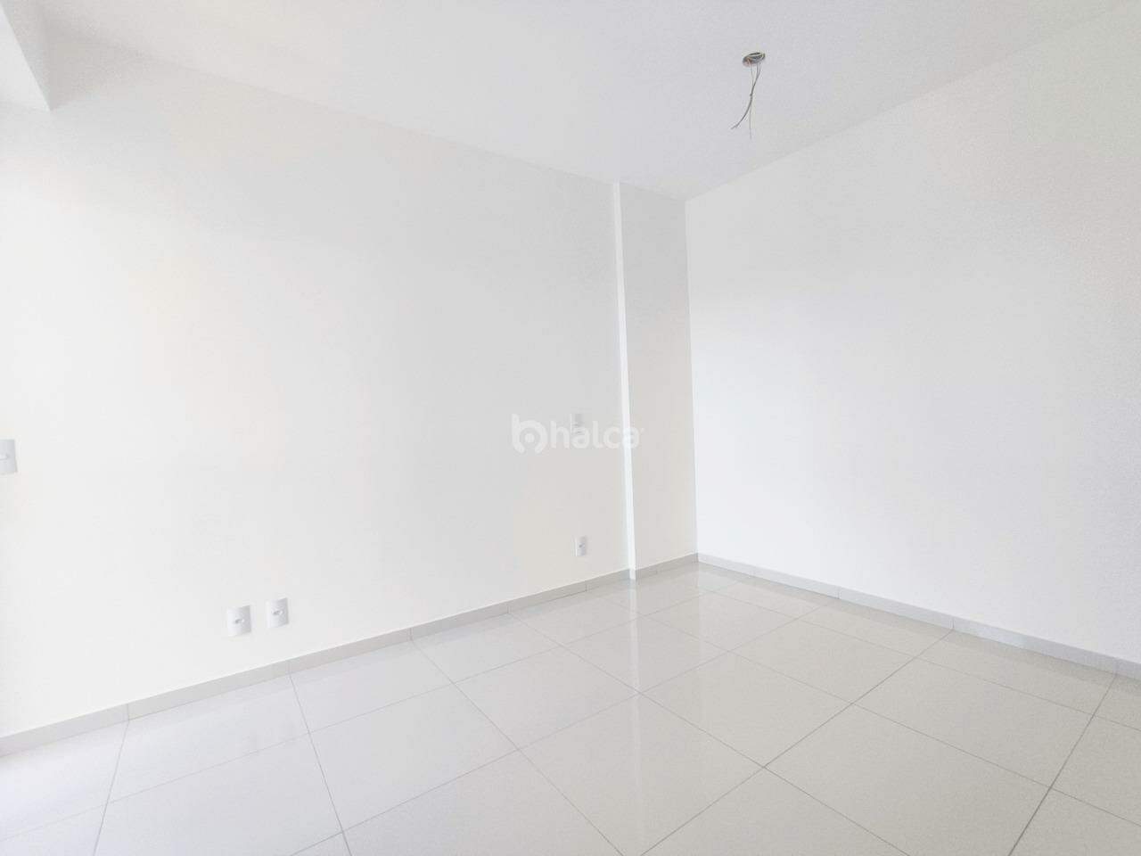 Apartamento para alugar com 3 quartos, 66m² - Foto 4