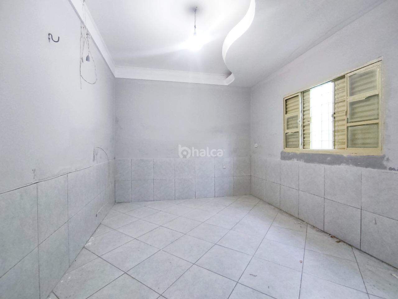 Casa para alugar com 3 quartos, 100m² - Foto 6
