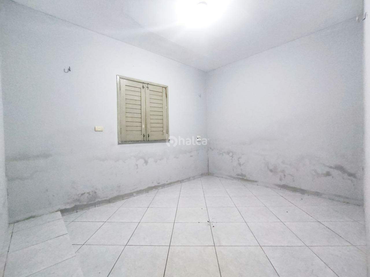 Casa para alugar com 3 quartos, 100m² - Foto 9