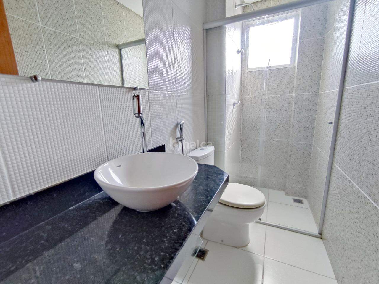 Apartamento para alugar com 2 quartos, 58m² - Foto 8