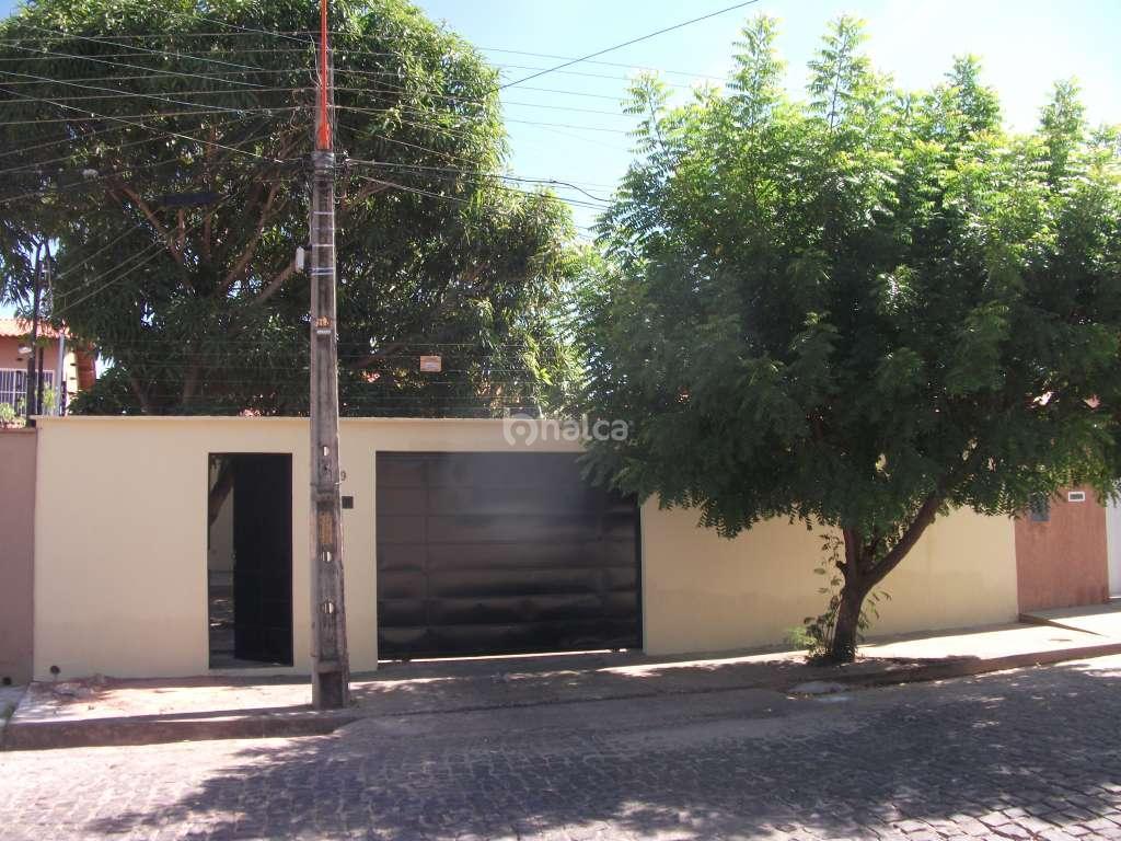 Casa, 3 quartos, 151 m² - Foto 1
