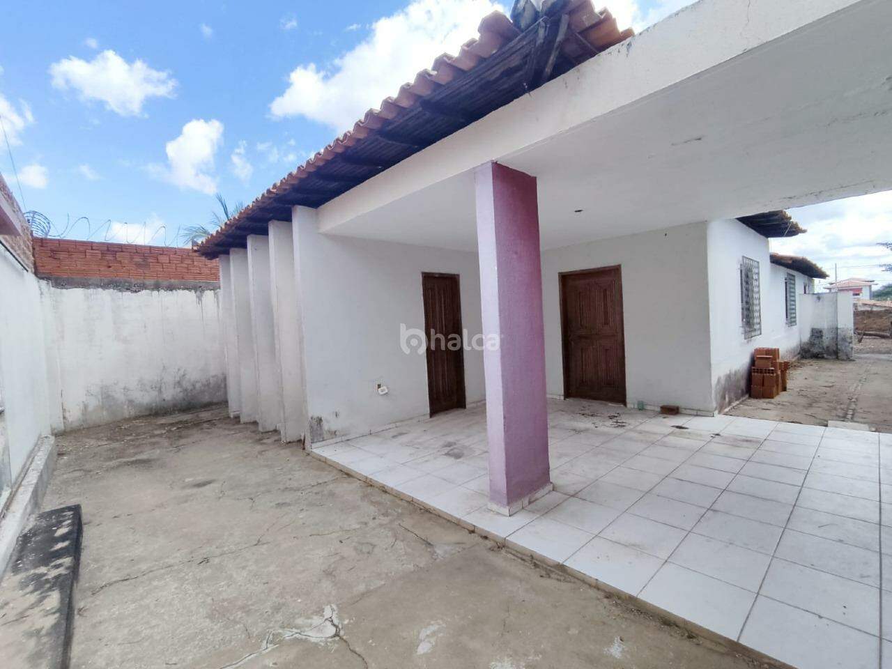 Casa Residencial à venda no Porenquanto: 