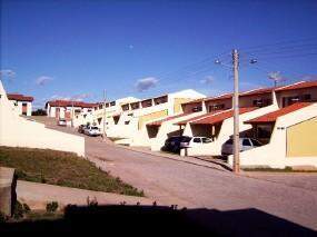 Casa à venda com 3 quartos, 86m² - Foto 2