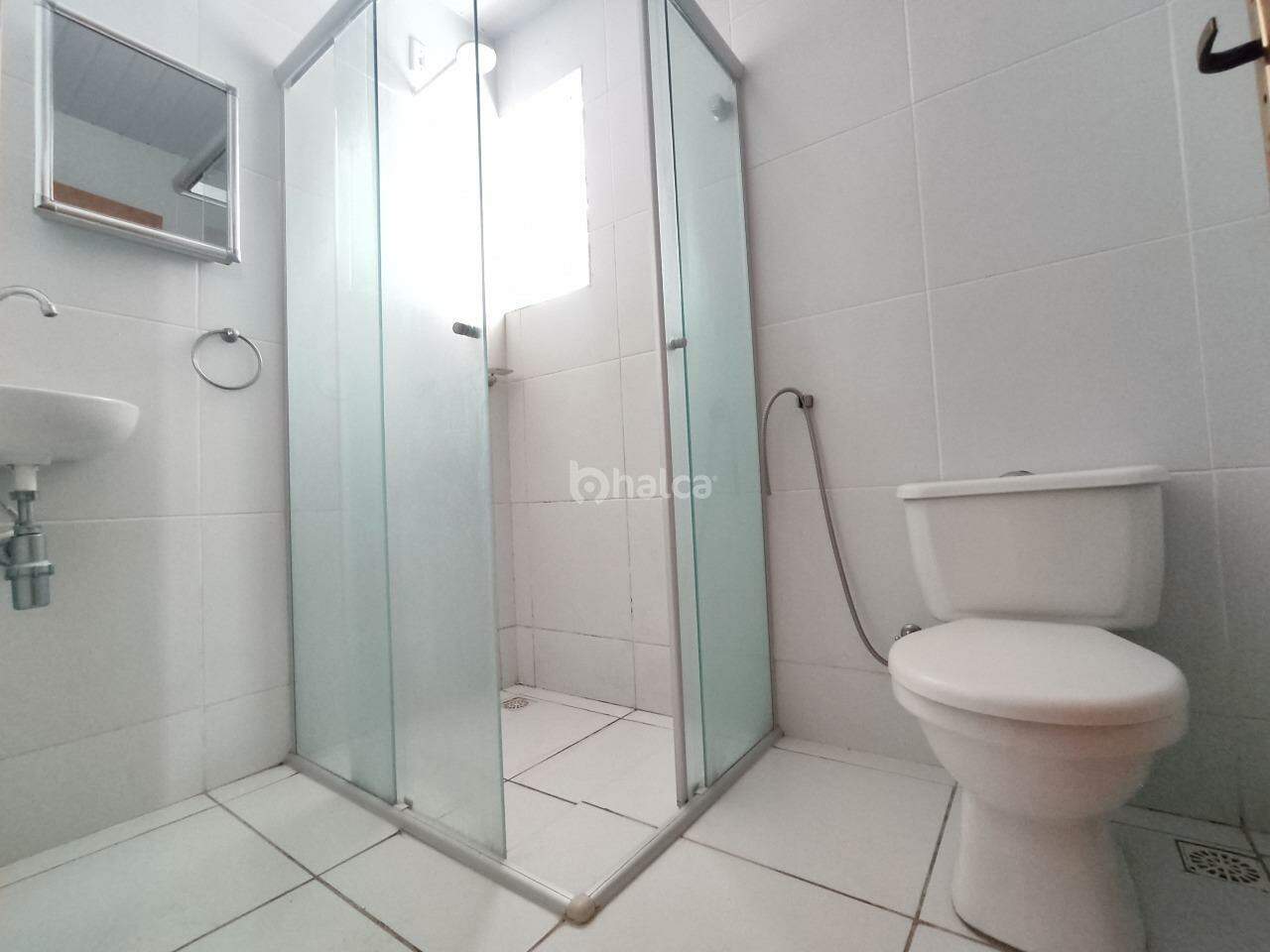 Apartamento para alugar com 2 quartos, 46m² - Foto 6