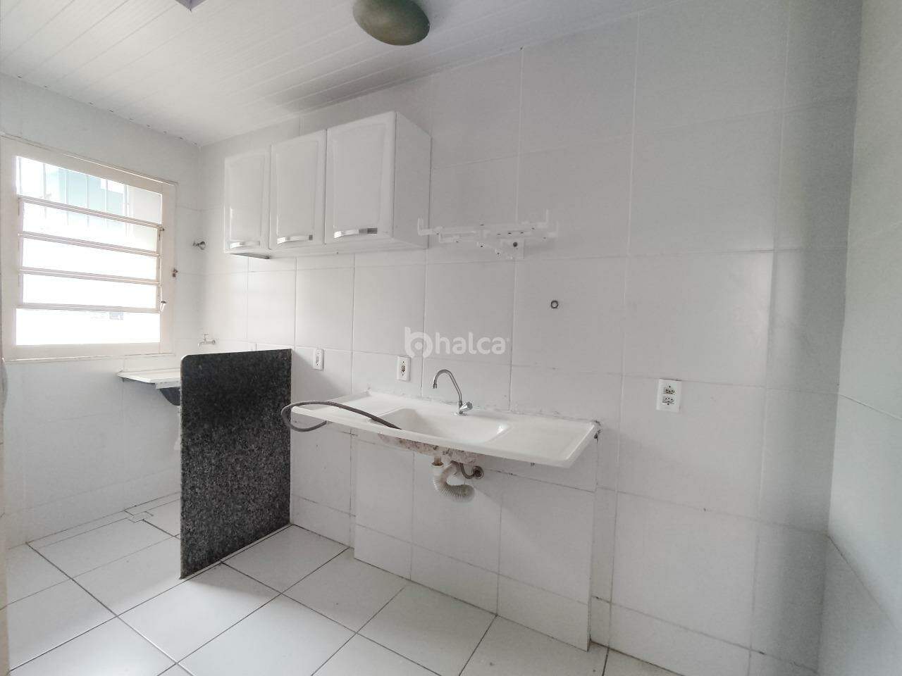 Apartamento para alugar com 2 quartos, 46m² - Foto 4