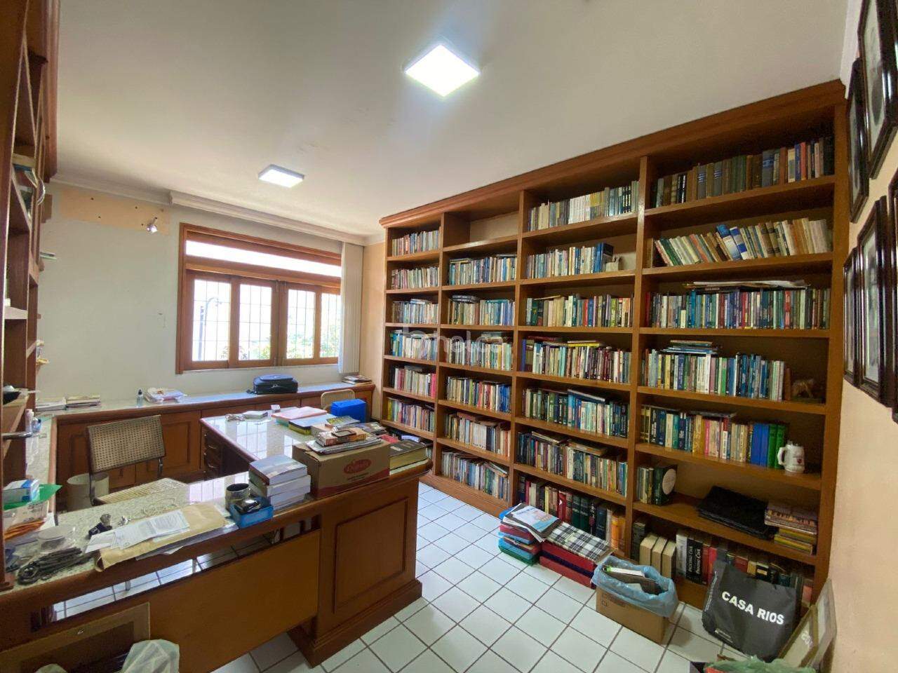Casa à venda com 5 quartos, 471m² - Foto 6