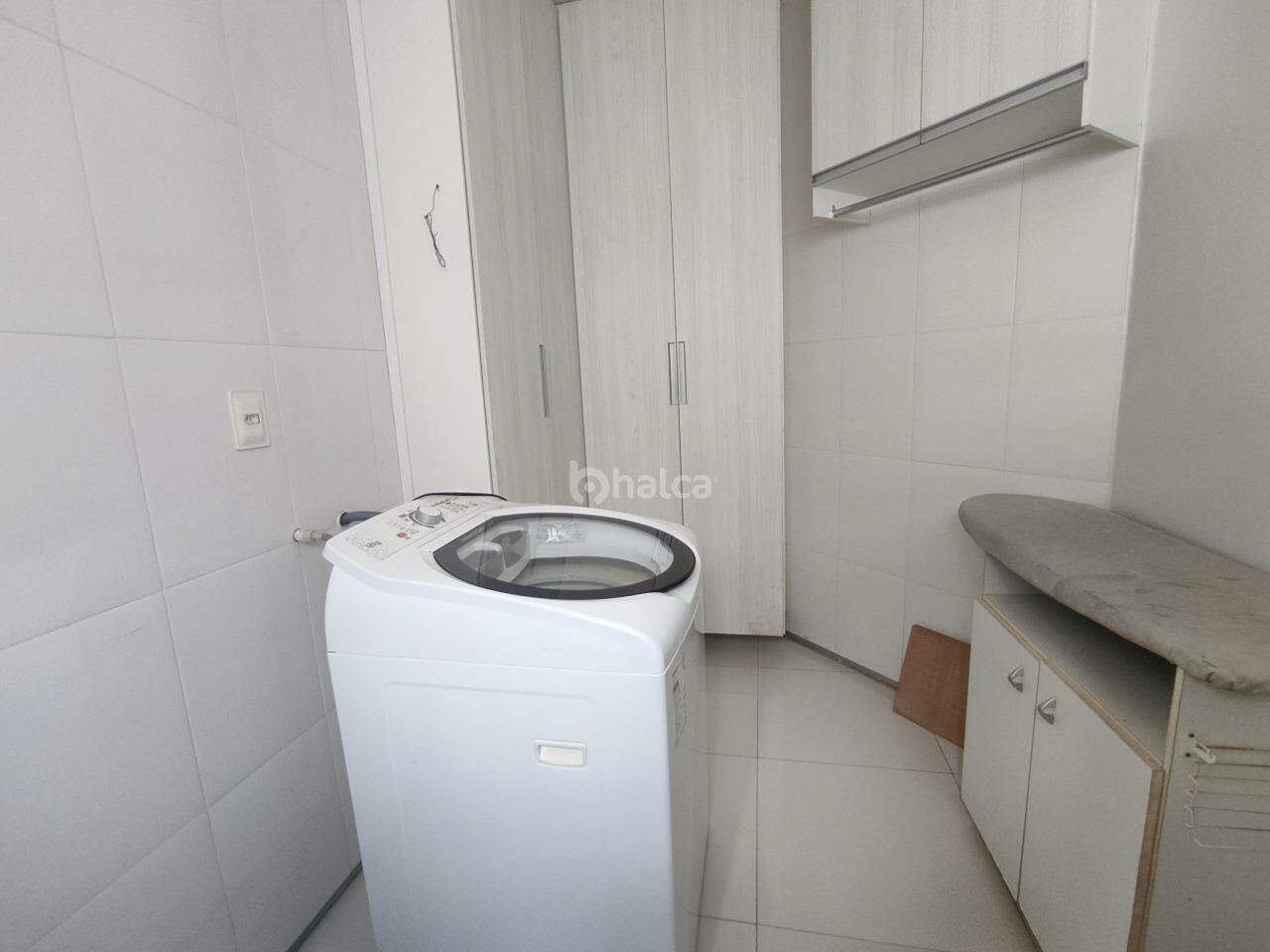 Apartamento para alugar com 3 quartos, 110m² - Foto 10