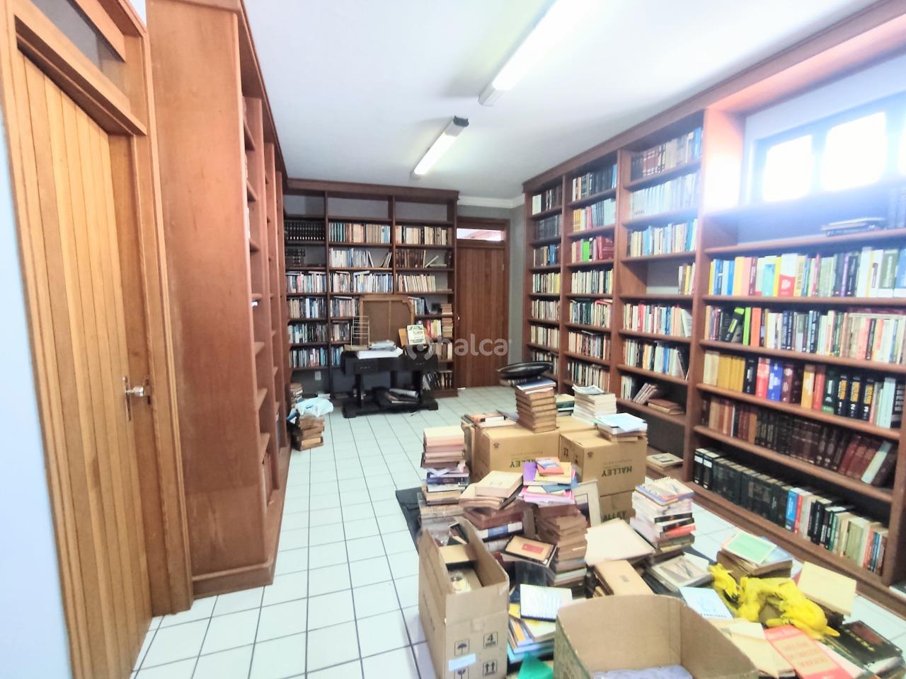 Casa, 5 quartos, 471 m² - Foto 9