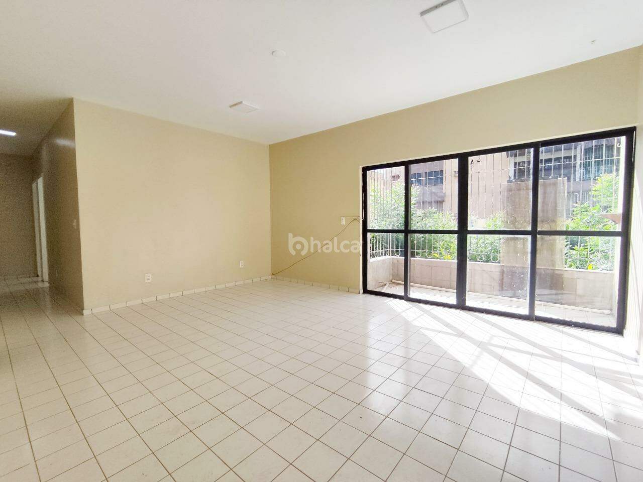 Apartamento, 3 quartos, 100 m² - Foto 2