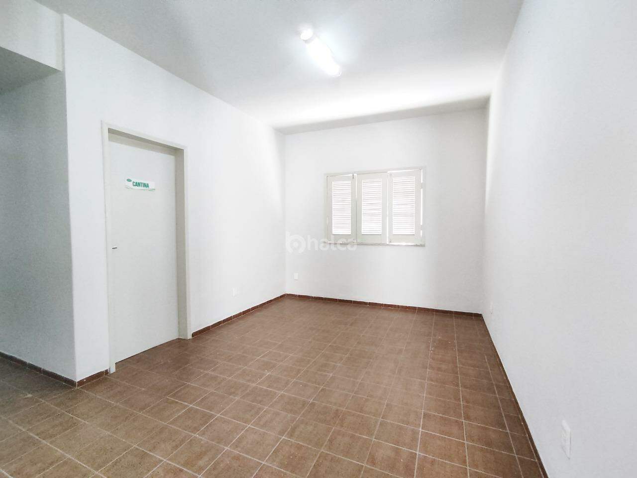 Casa à venda com 4 quartos, 160m² - Foto 8