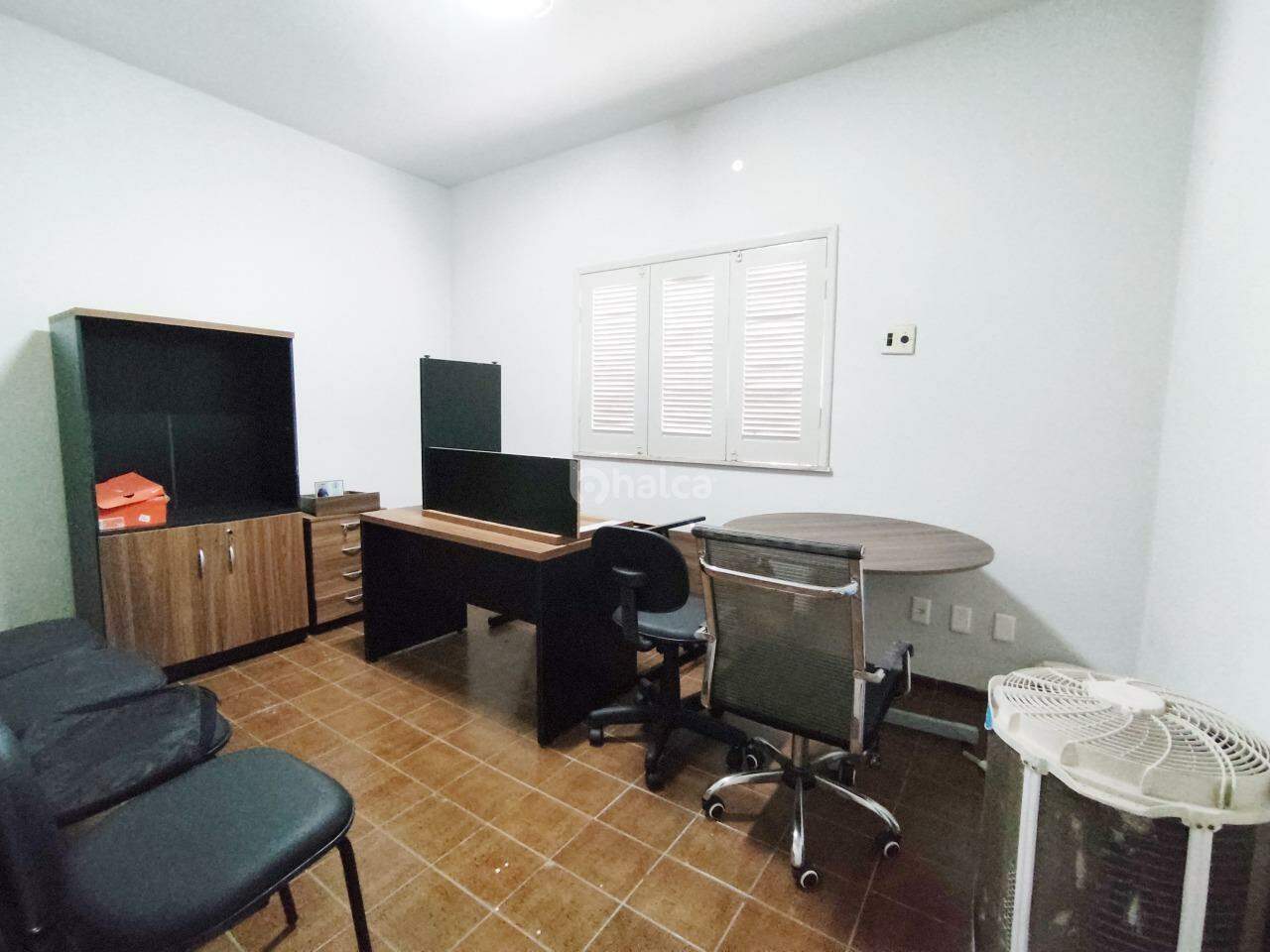 Casa à venda com 4 quartos, 160m² - Foto 12