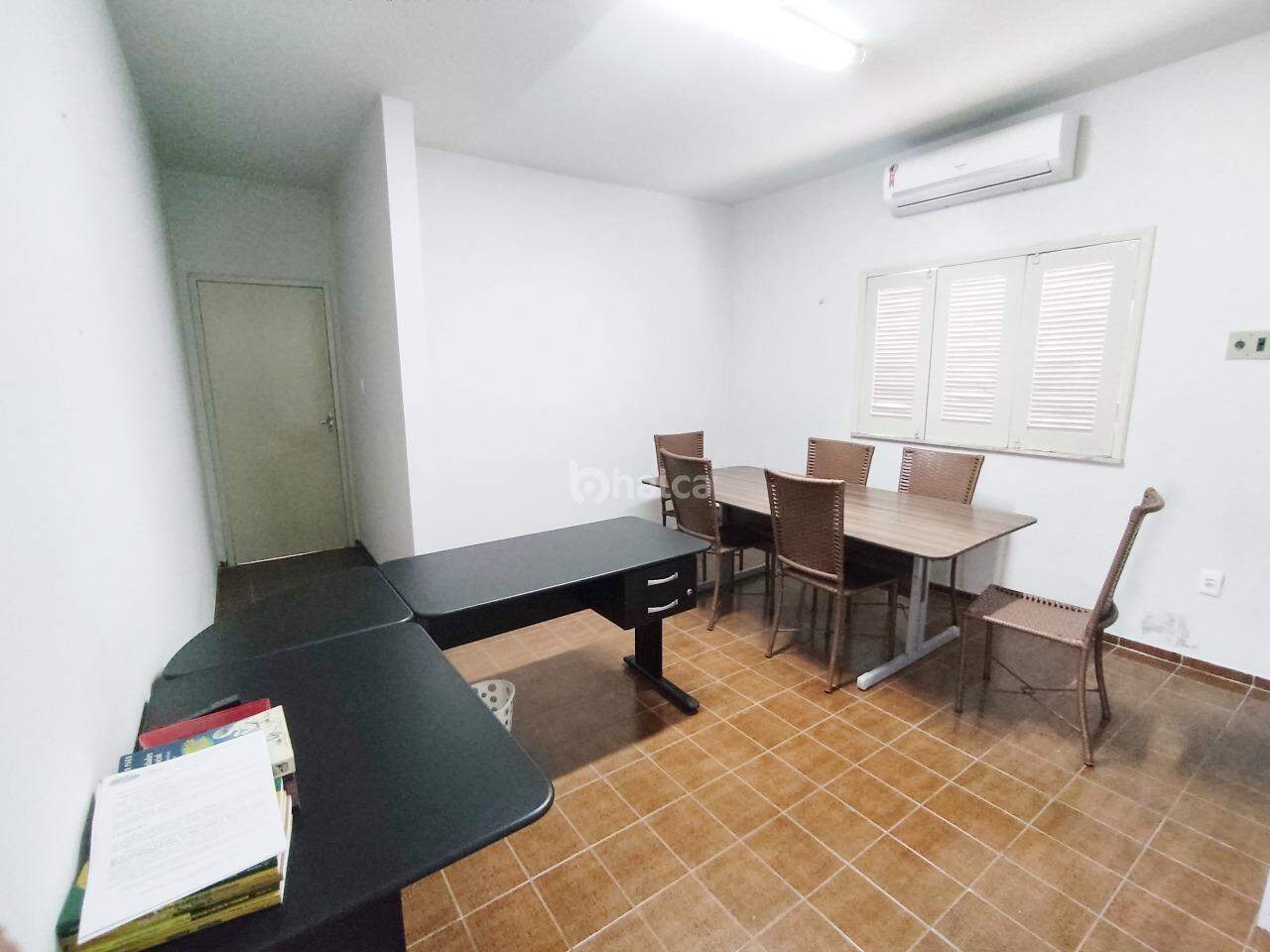 Casa à venda com 4 quartos, 160m² - Foto 10