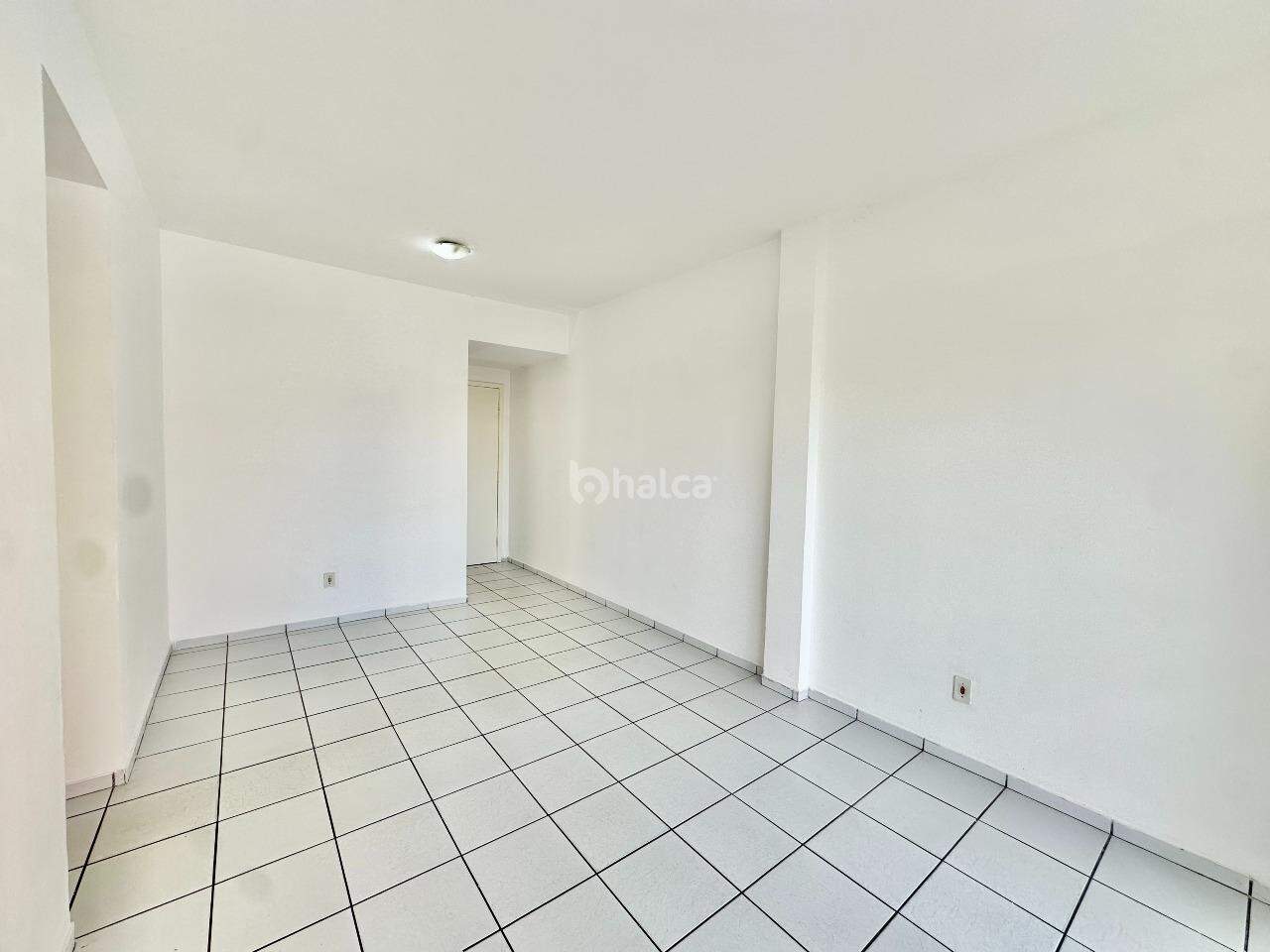 Apartamento para alugar com 3 quartos, 70m² - Foto 6