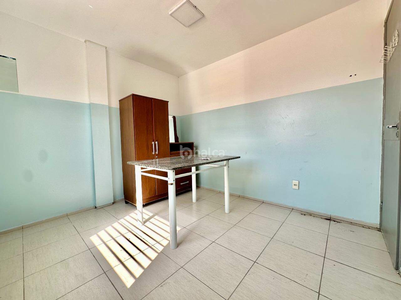 Apartamento para alugar com 1 quarto, 30m² - Foto 6