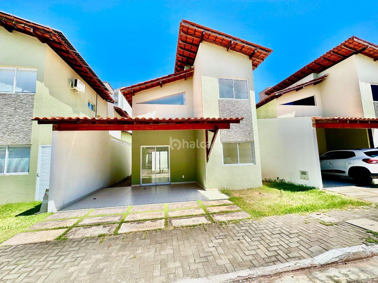 Casa para alugar com 3 quartos, 105m² - Foto 2