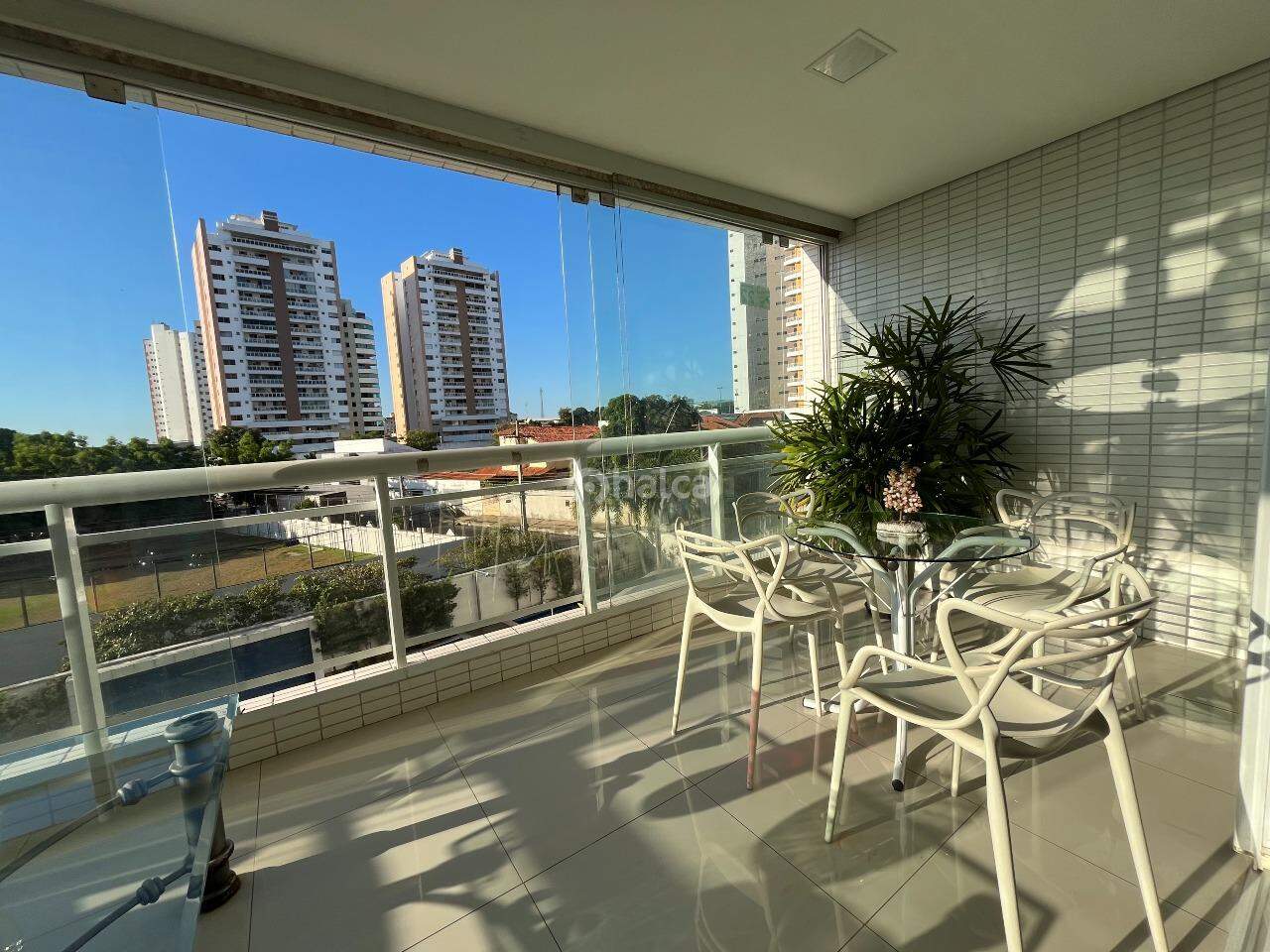 Apartamento à venda com 3 quartos, 184m² - Foto 9