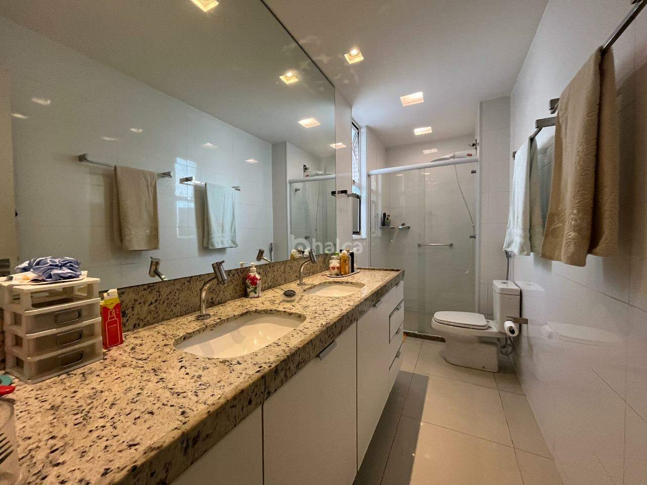 Apartamento à venda com 3 quartos, 184m² - Foto 28
