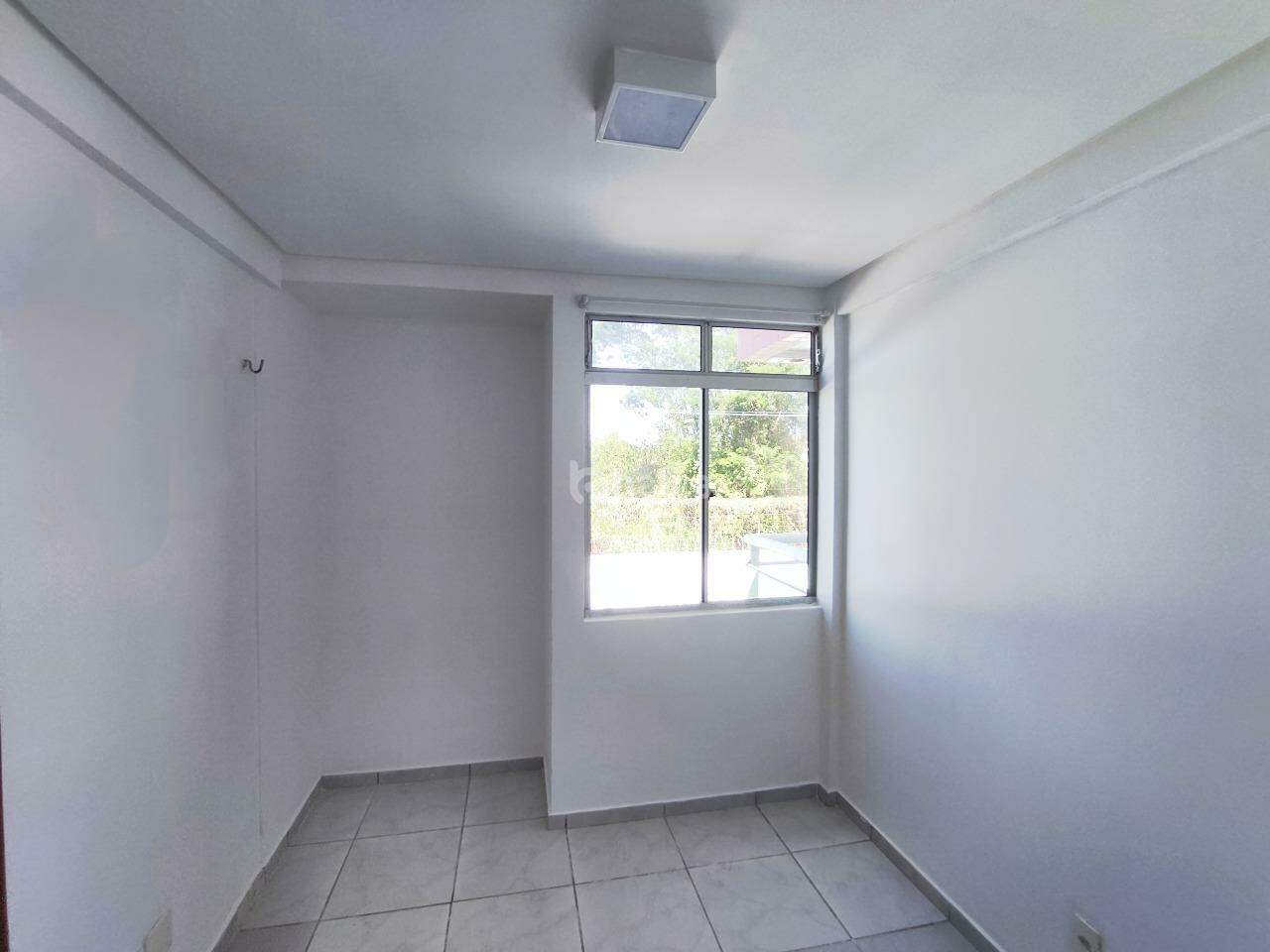 Apartamento para alugar com 3 quartos, 84m² - Foto 14