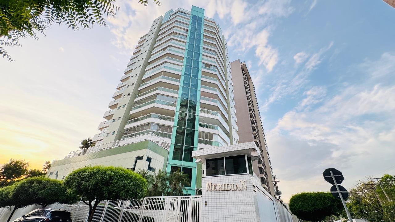 Apartamento, 3 quartos, 200 m² - Foto 1