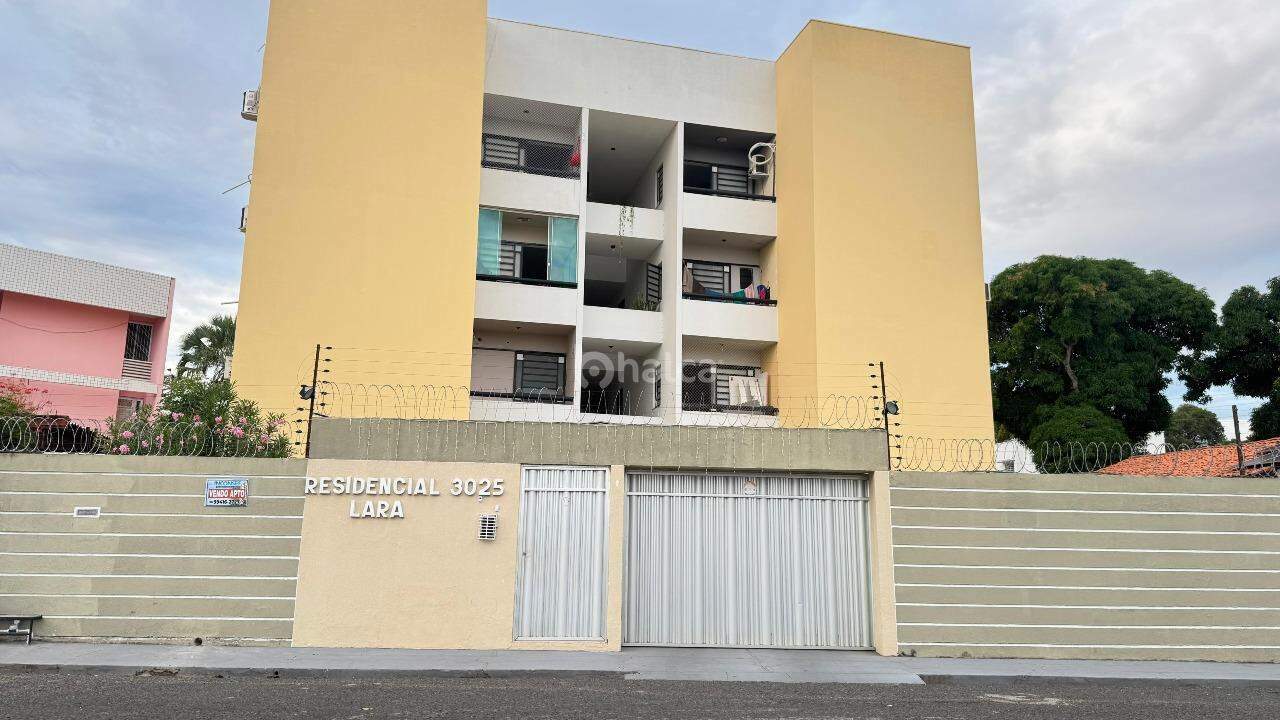 Apartamento à venda com 2 quartos, 74m² - Foto 1