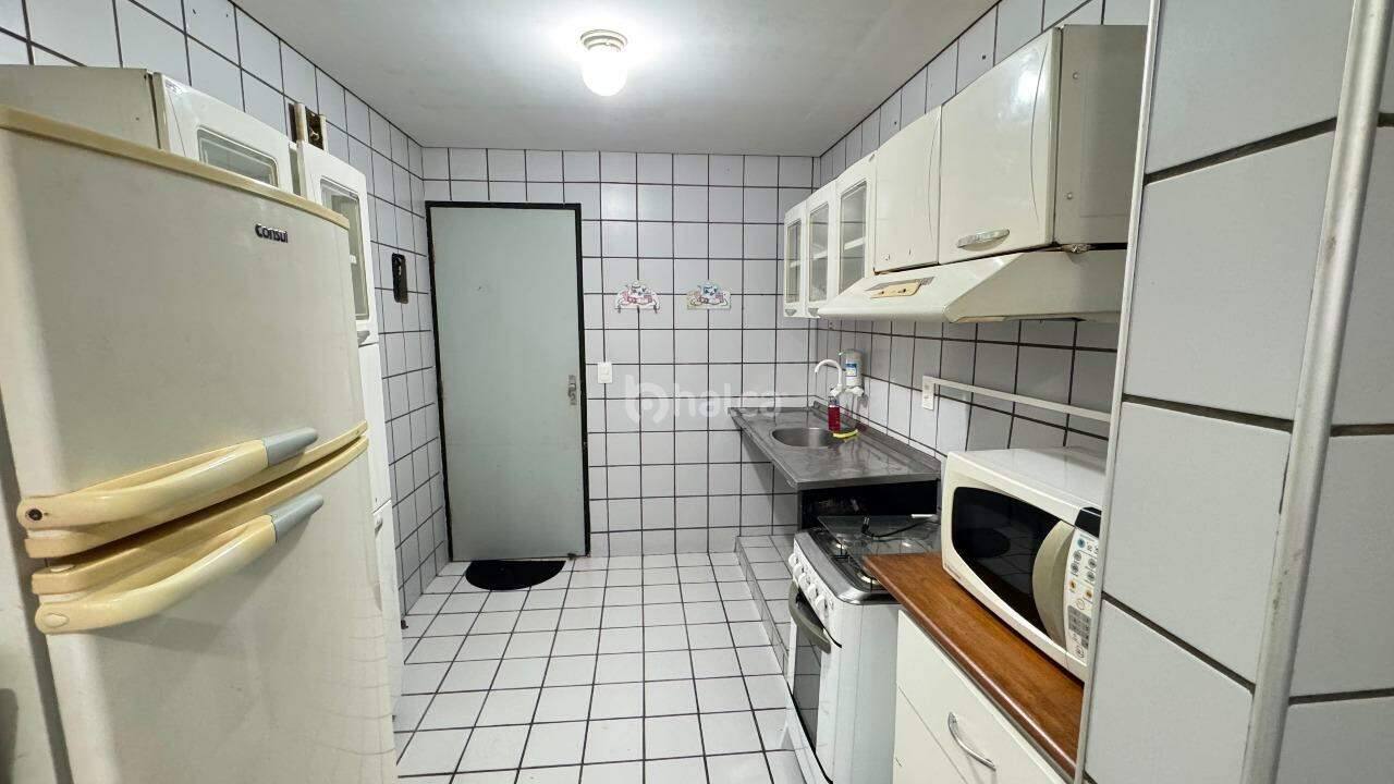 Apartamento à venda com 2 quartos, 74m² - Foto 9