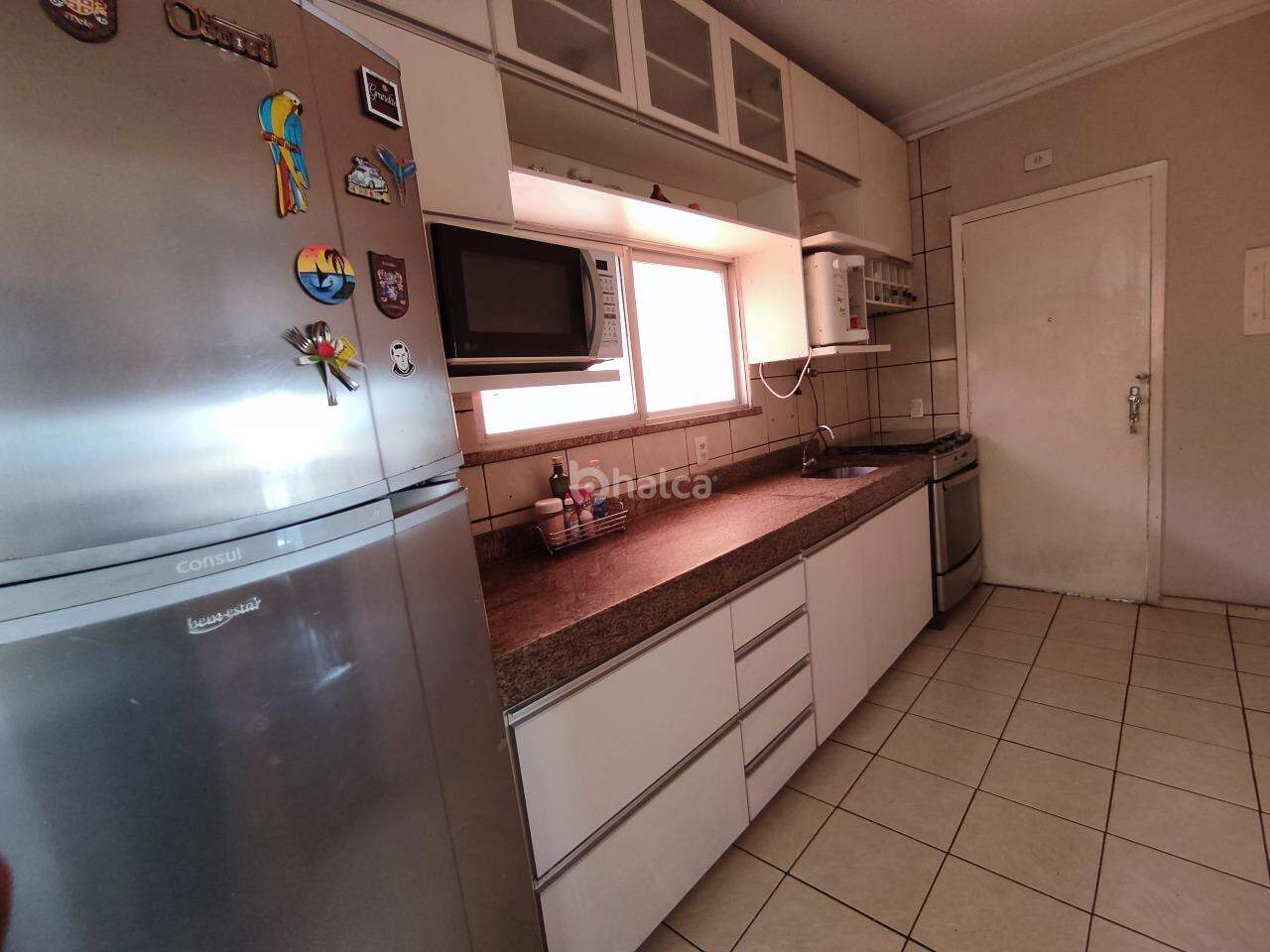 Apartamento à venda com 2 quartos, 163m² - Foto 4