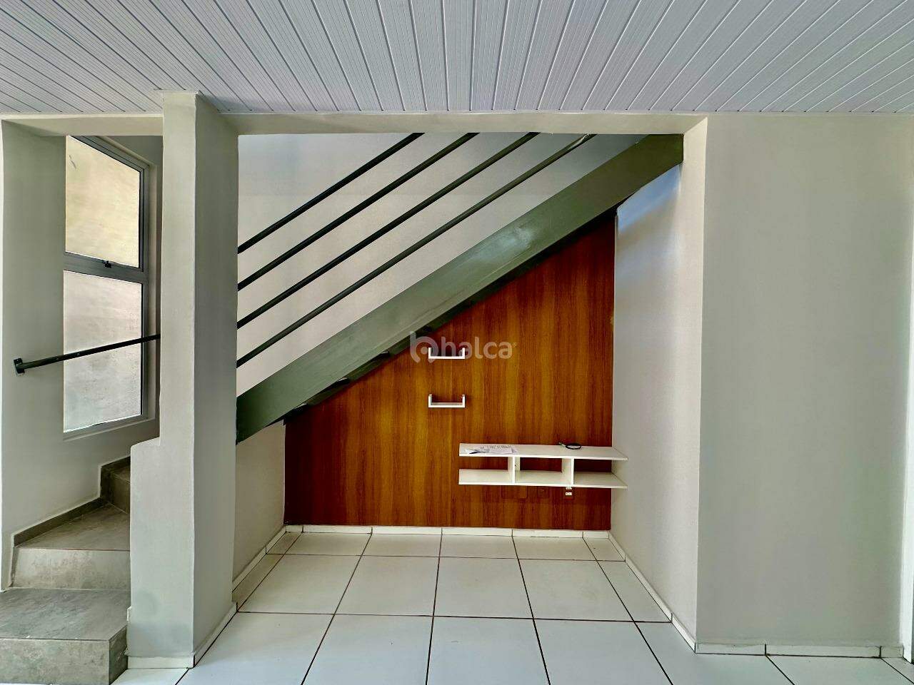 Casa à venda com 3 quartos, 60m² - Foto 5