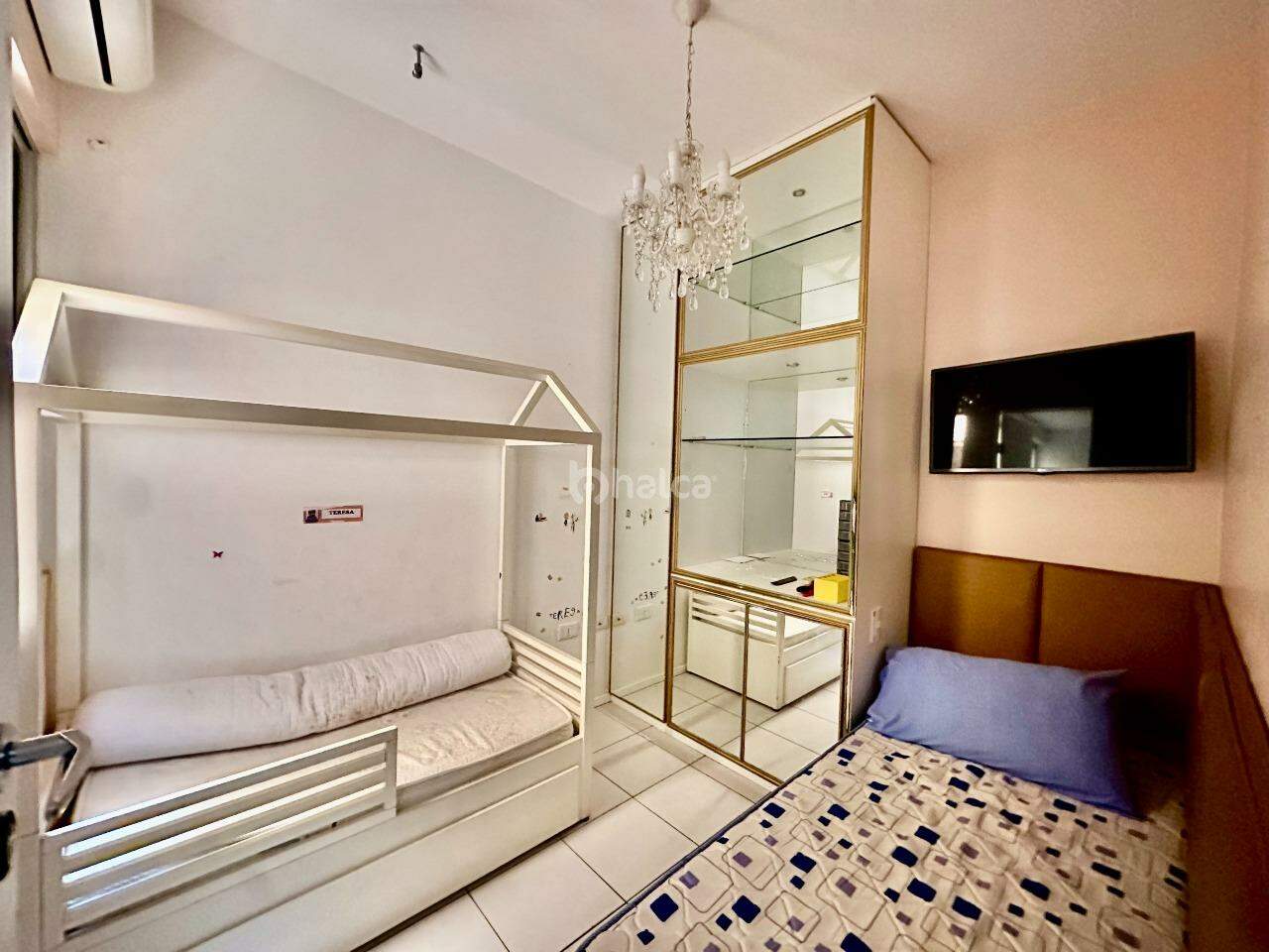 Apartamento para alugar com 4 quartos, 123m² - Foto 17