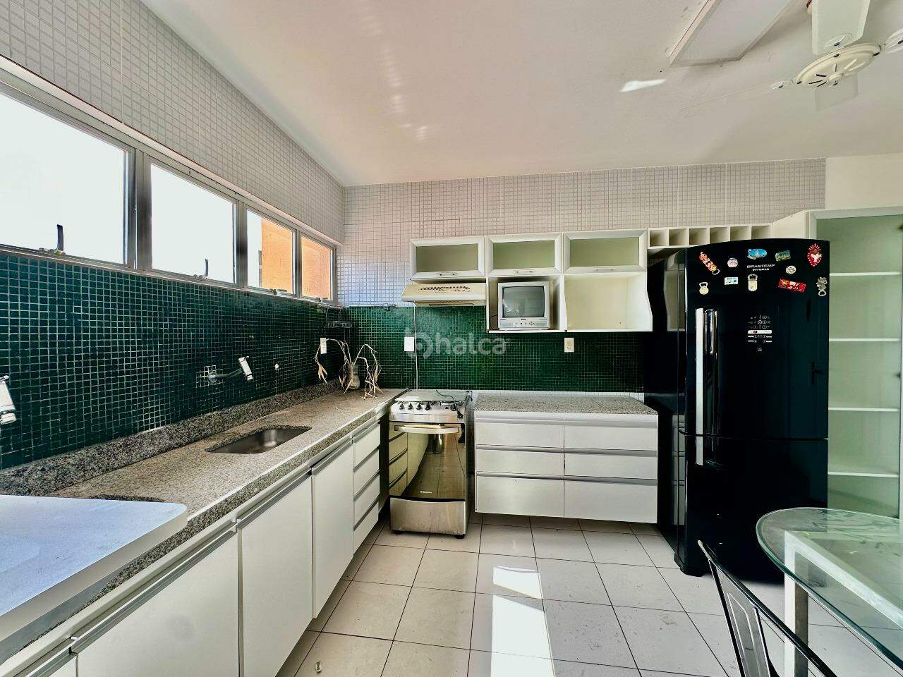Apartamento para alugar com 4 quartos, 123m² - Foto 9