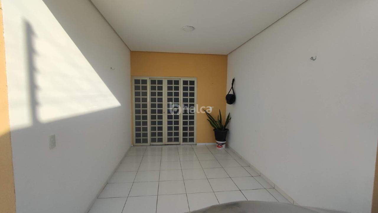 Casa para alugar com 3 quartos, 105m² - Foto 20