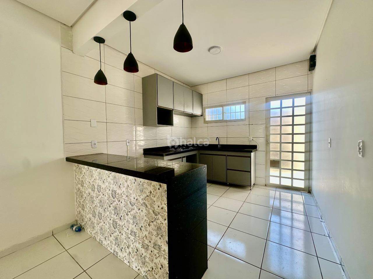 Casa para alugar com 3 quartos, 105m² - Foto 11