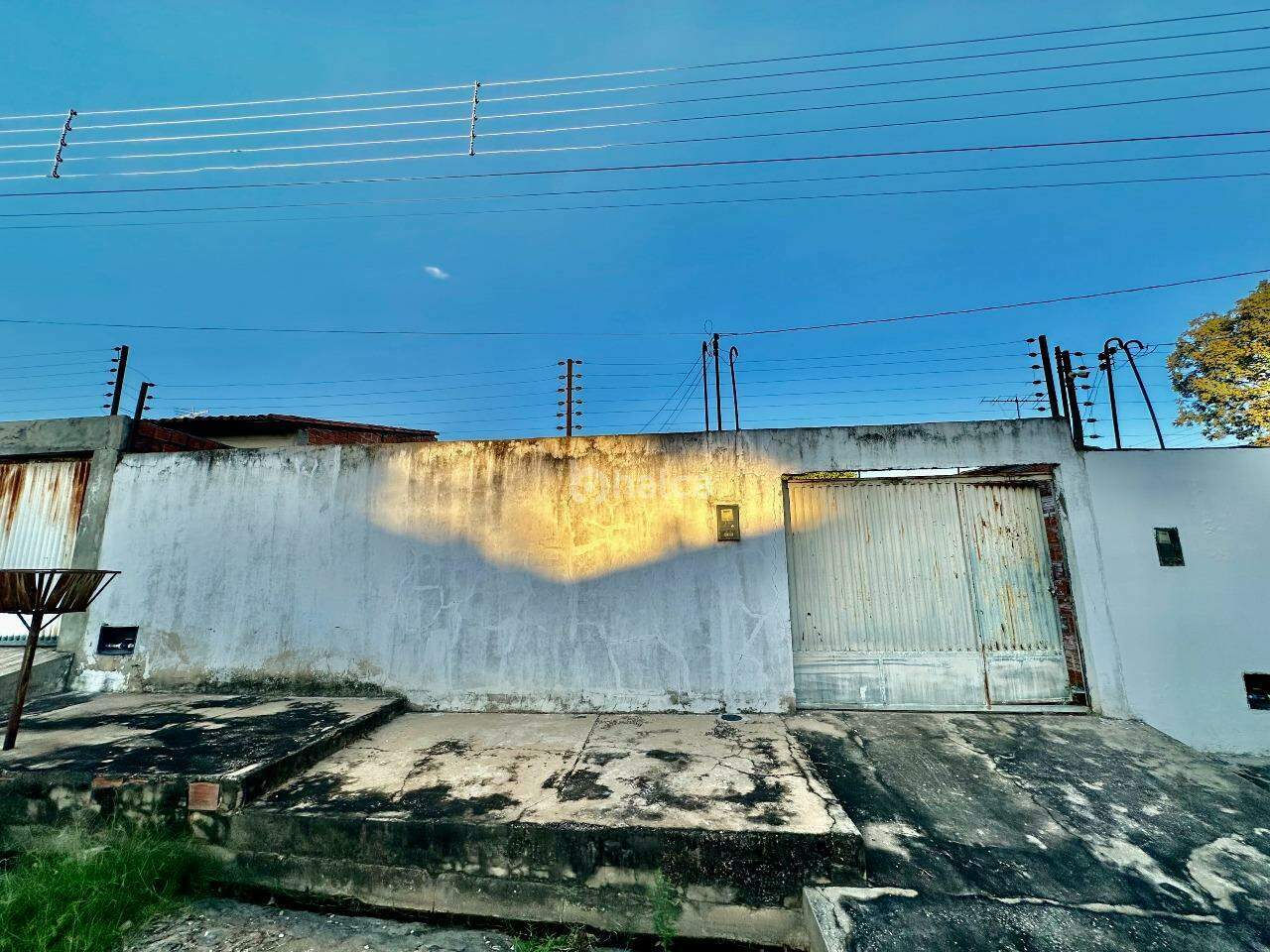 Casa à venda com 3 quartos, 300m² - Foto 1