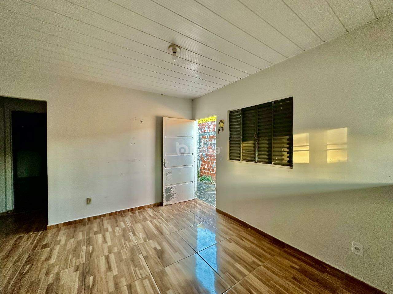 Casa à venda com 3 quartos, 300m² - Foto 5