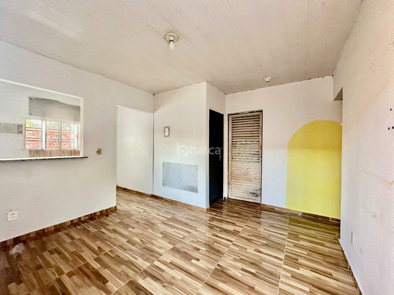 Casa à venda com 3 quartos, 300m² - Foto 4