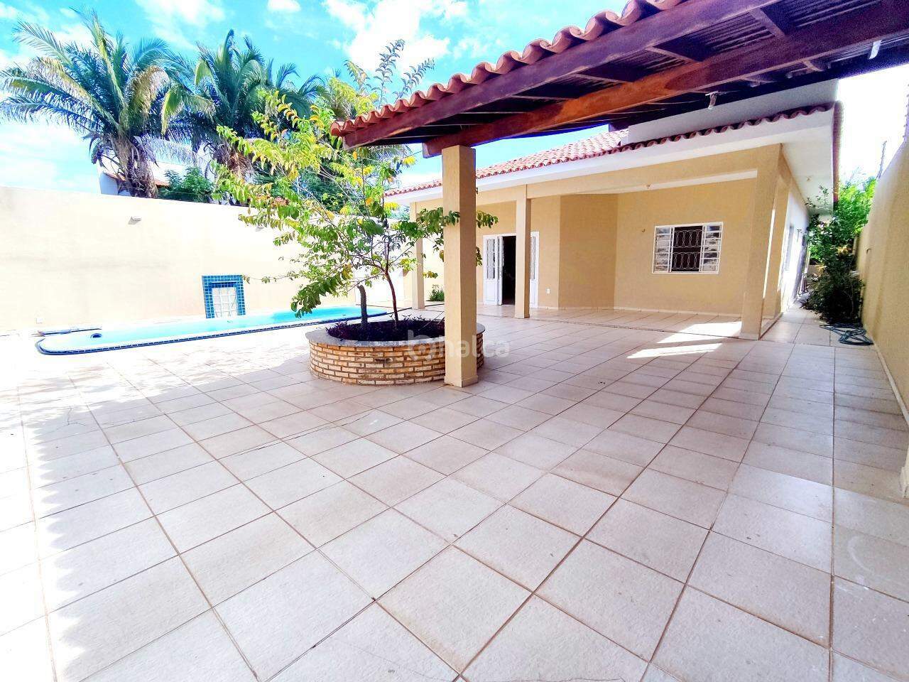 Casa para alugar com 1 quarto, 197m² - Foto 2