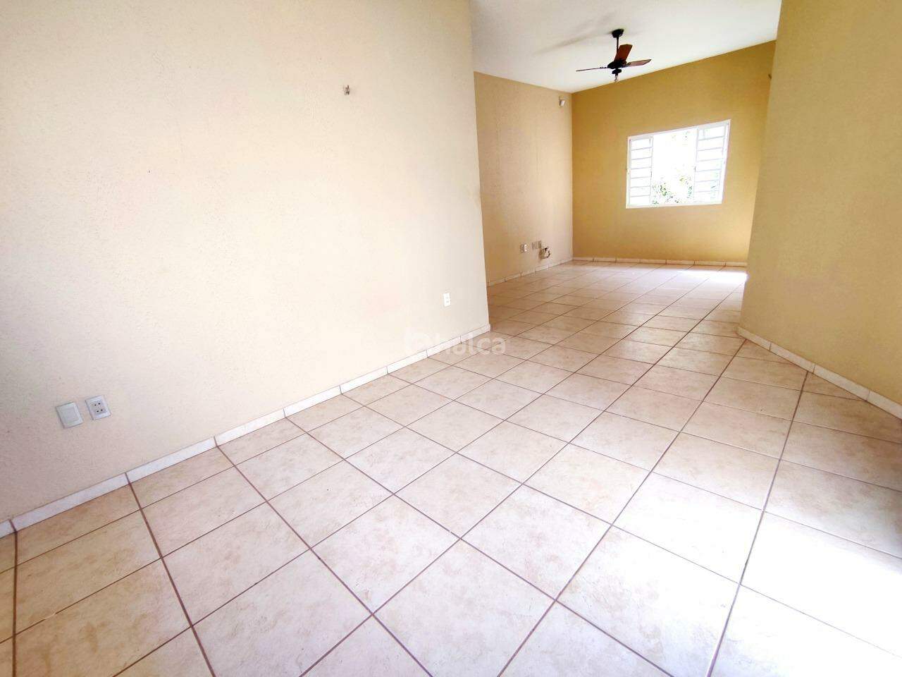 Casa para alugar com 1 quarto, 197m² - Foto 8