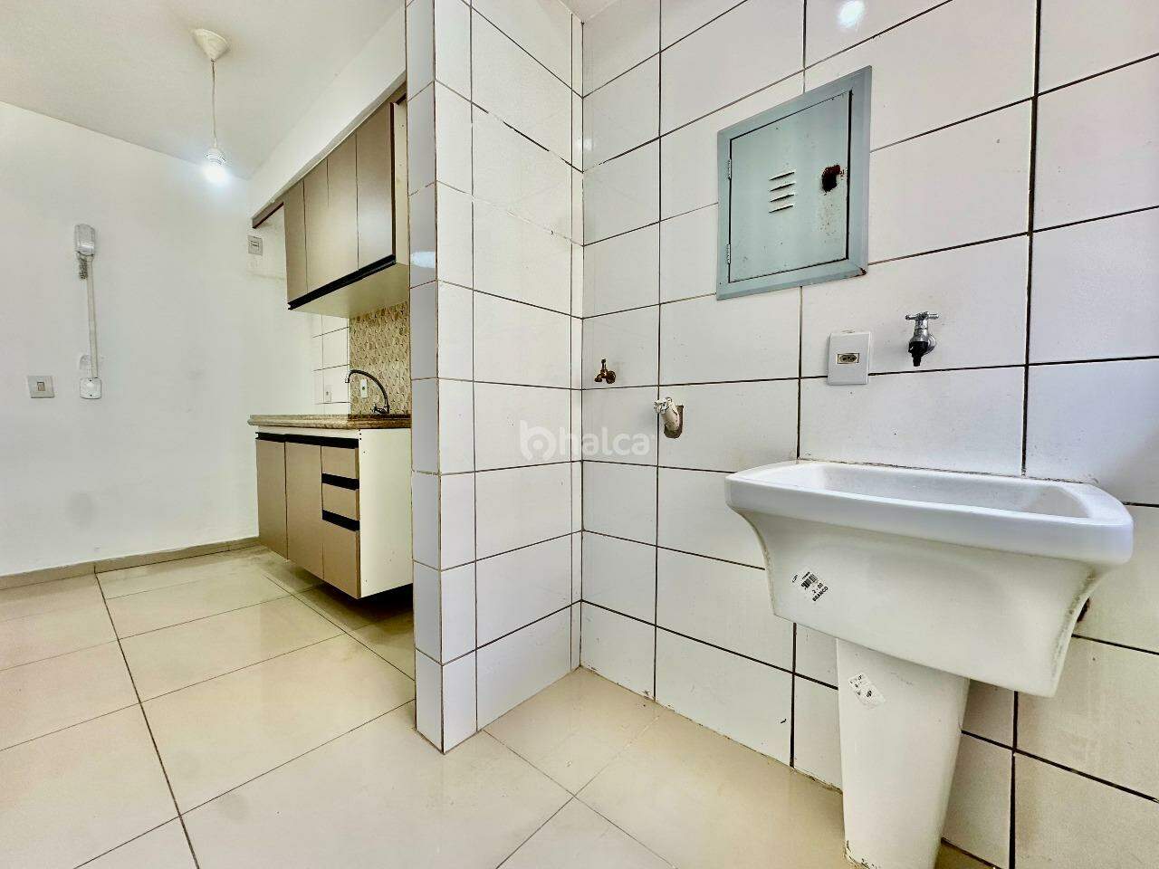 Apartamento para alugar com 2 quartos, 63m² - Foto 7