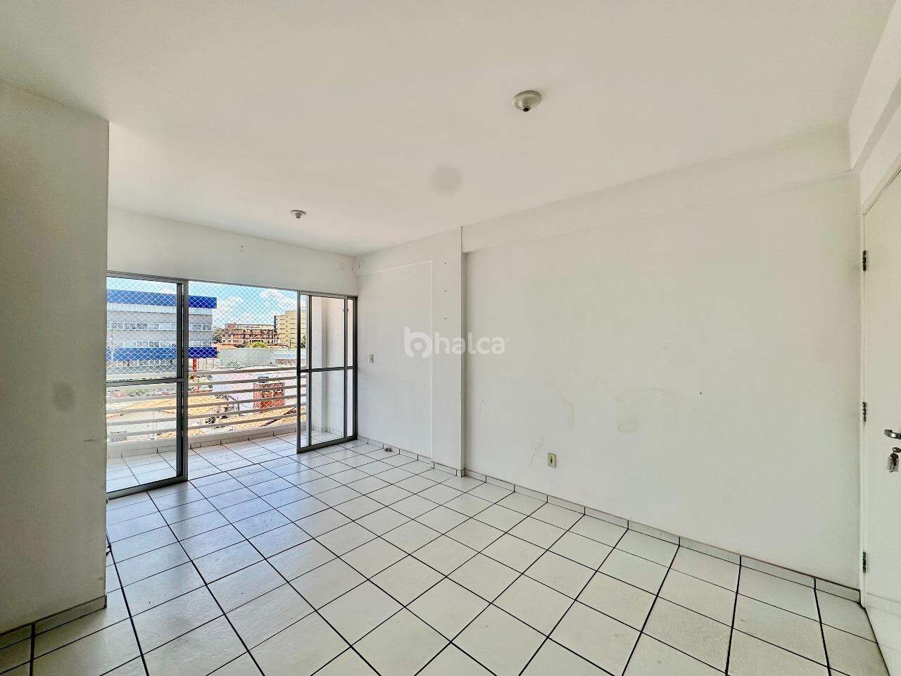 Apartamento para alugar com 3 quartos, 70m² - Foto 4