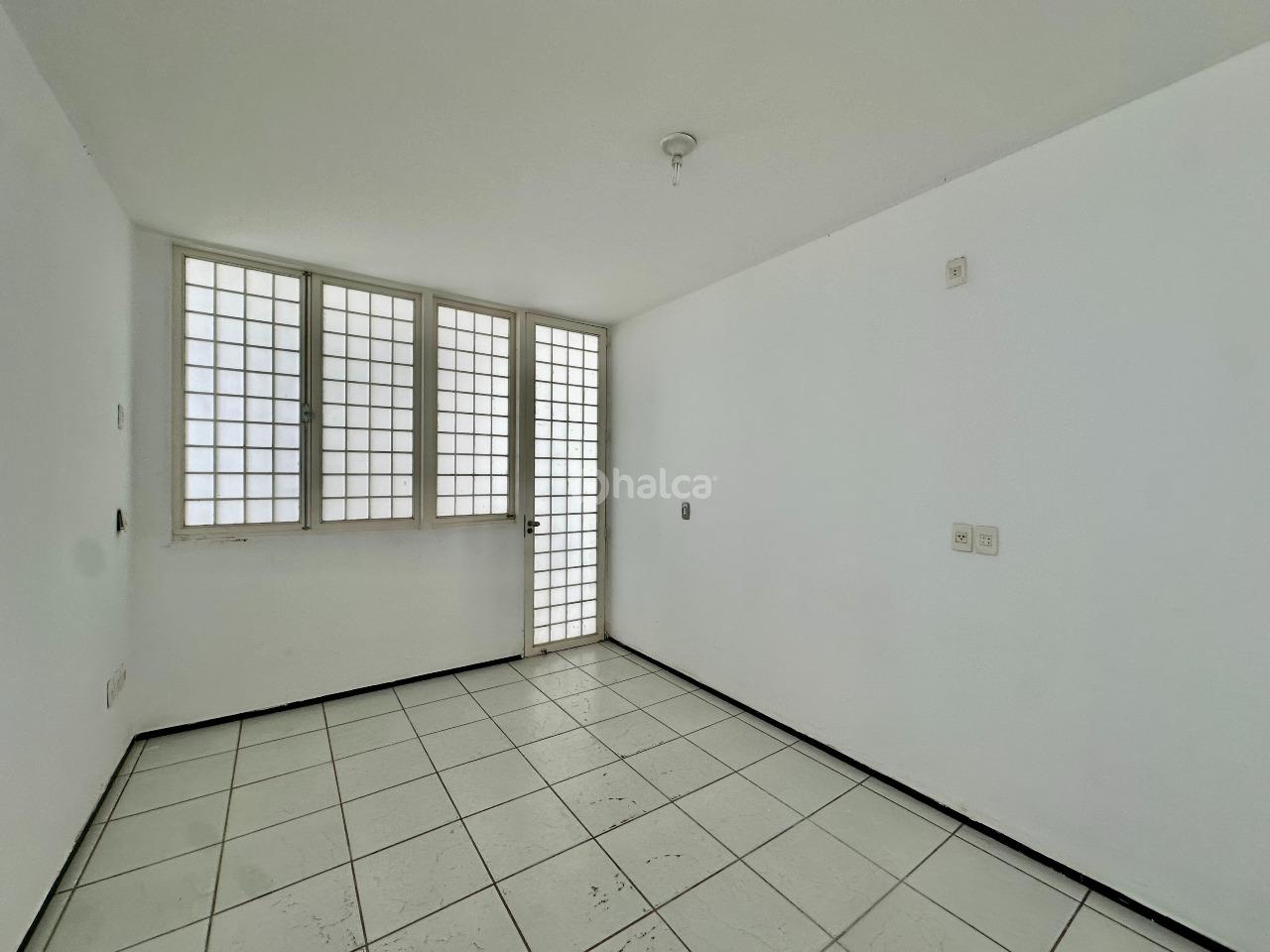 Casa, 3 quartos, 200 m² - Foto 14