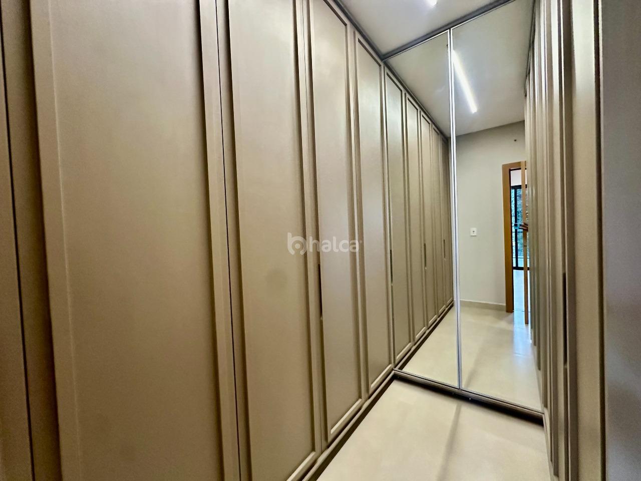 Casa, 4 quartos, 235 m² - Foto 22