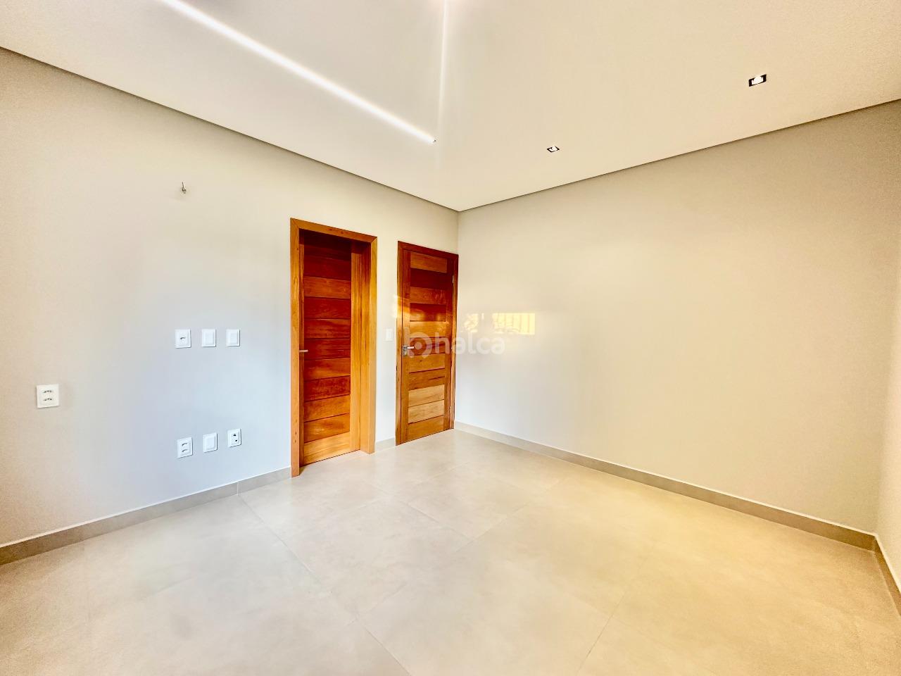 Casa, 4 quartos, 235 m² - Foto 13