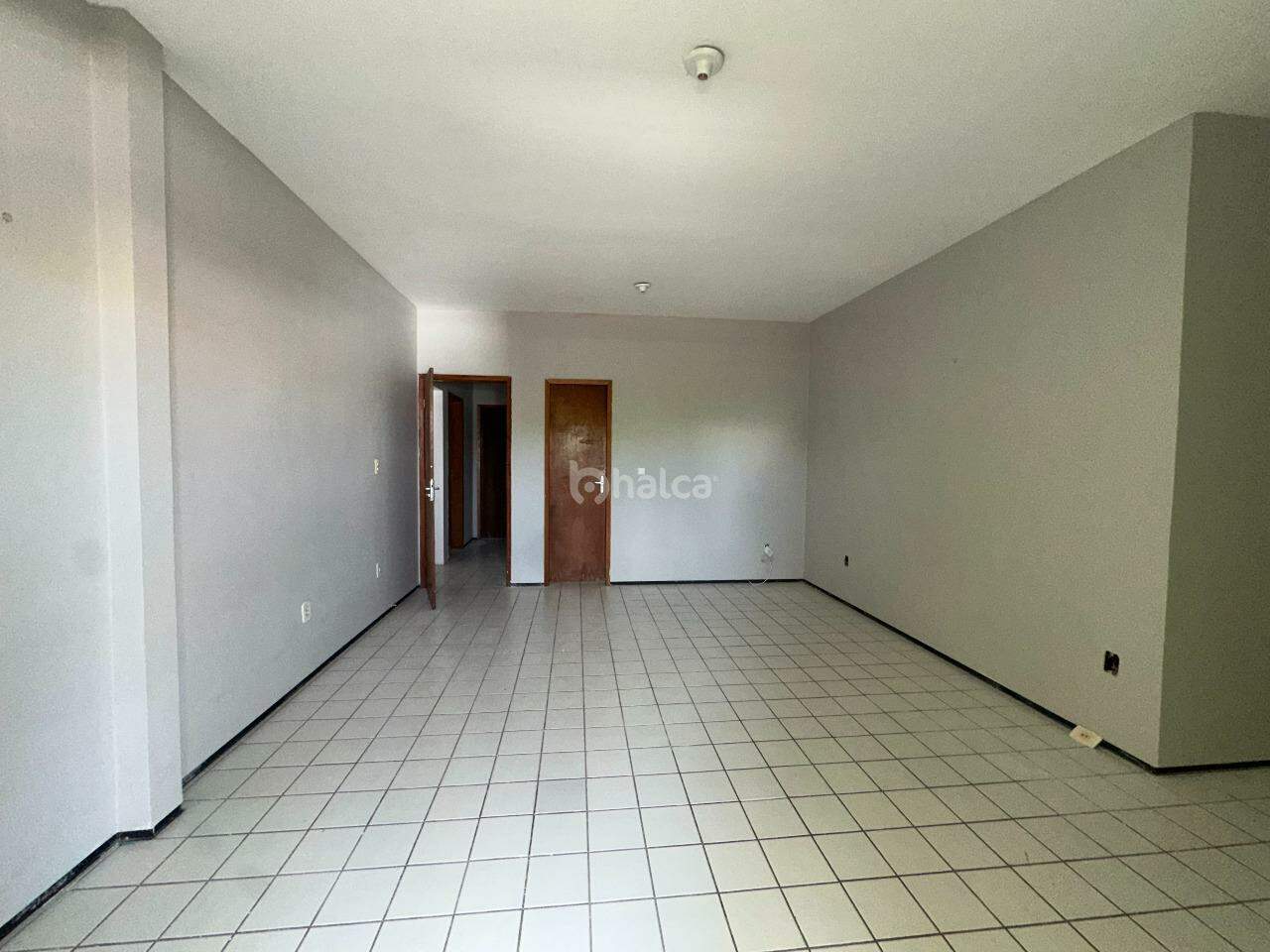 Casa para alugar com 4 quartos, 188m² - Foto 17