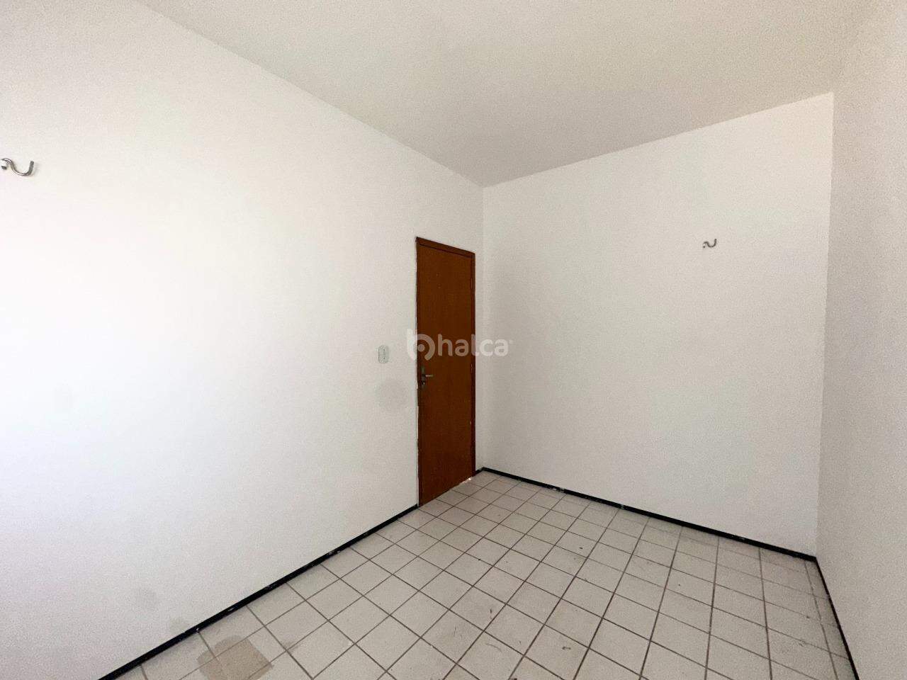 Casa para alugar com 4 quartos, 188m² - Foto 12