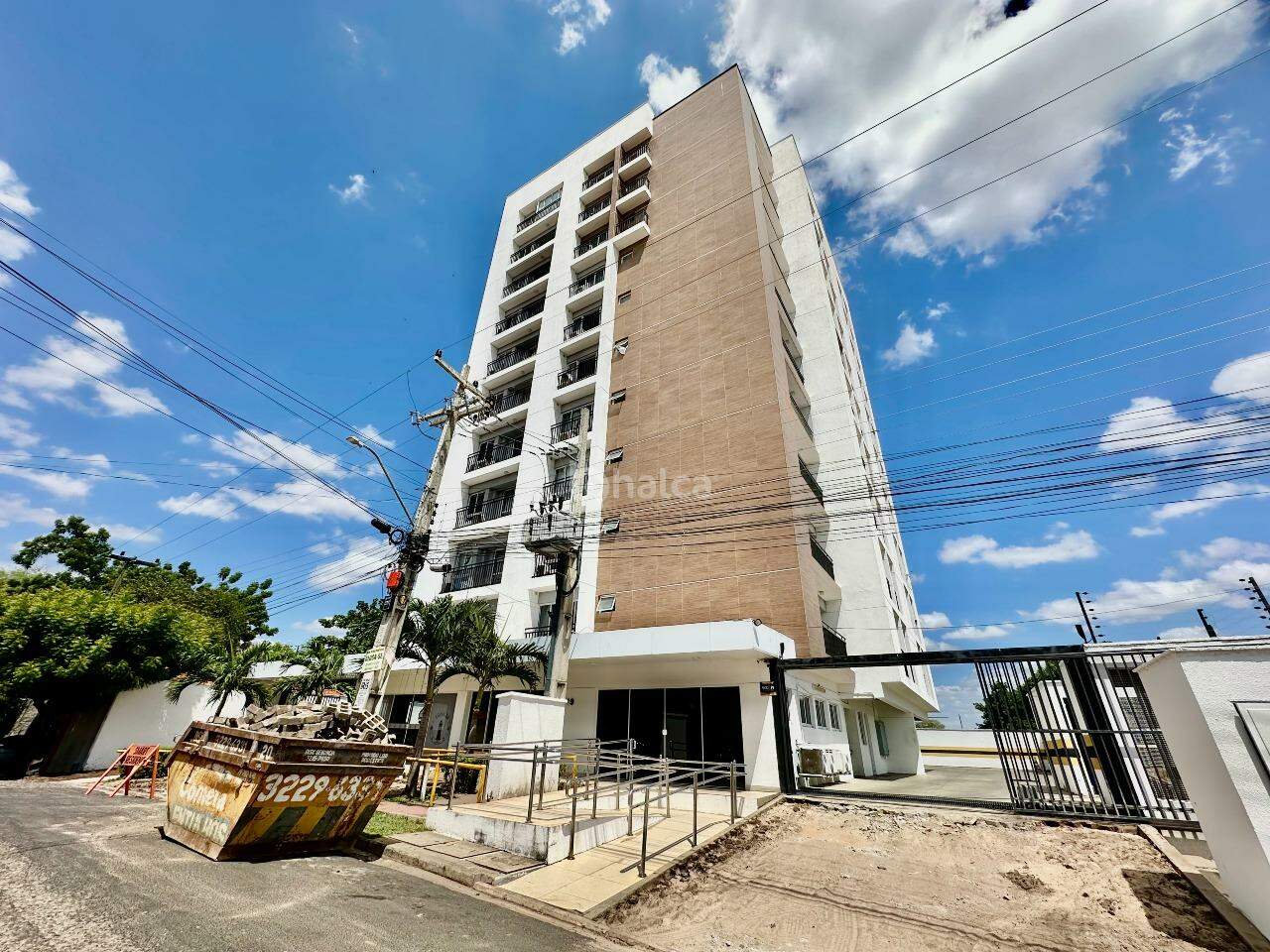 Apartamento para aluguel no Cabral: 