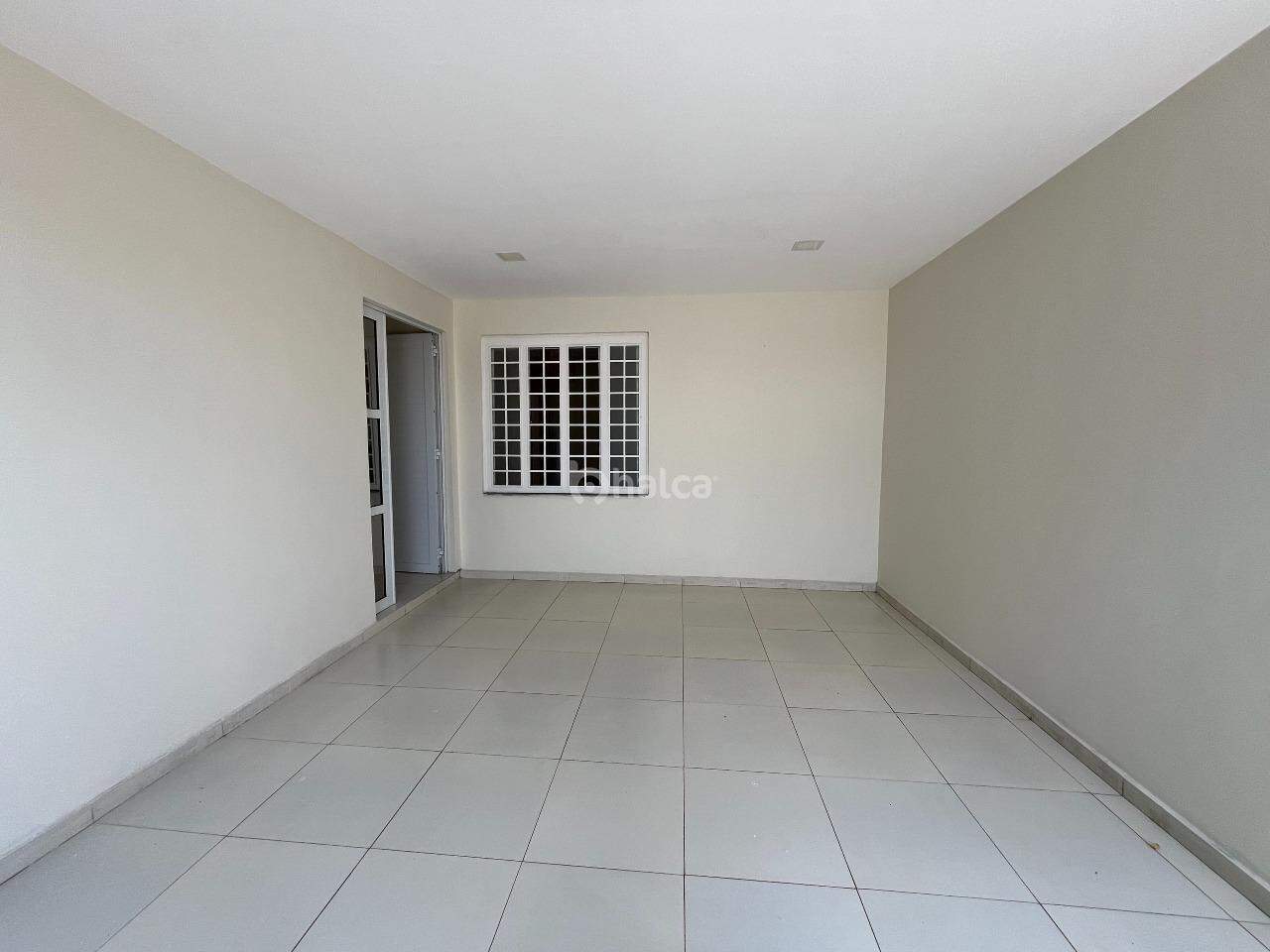 Casa, 3 quartos, 200 m² - Foto 3