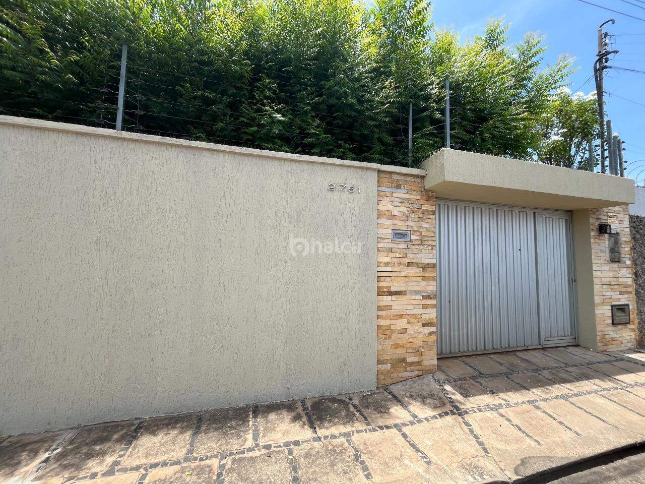 Casa, 3 quartos, 200 m² - Foto 1