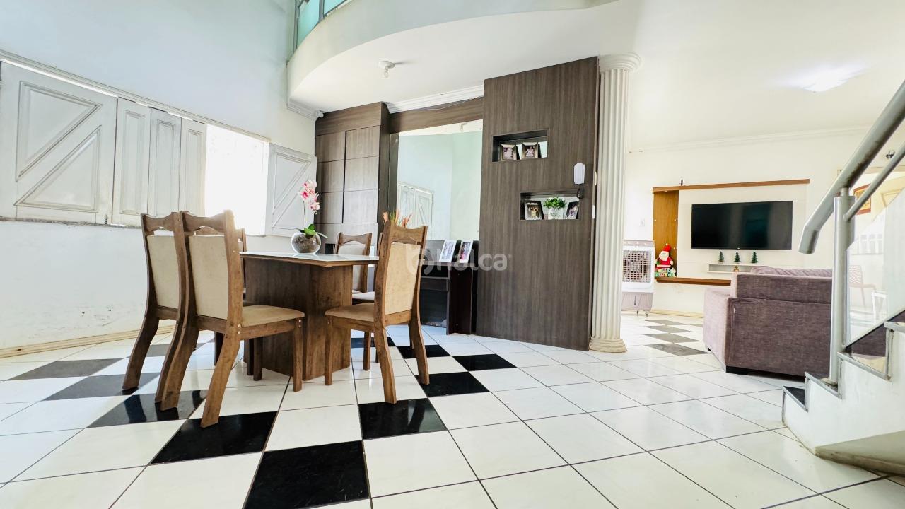 Casa, 4 quartos, 233 m² - Foto 8