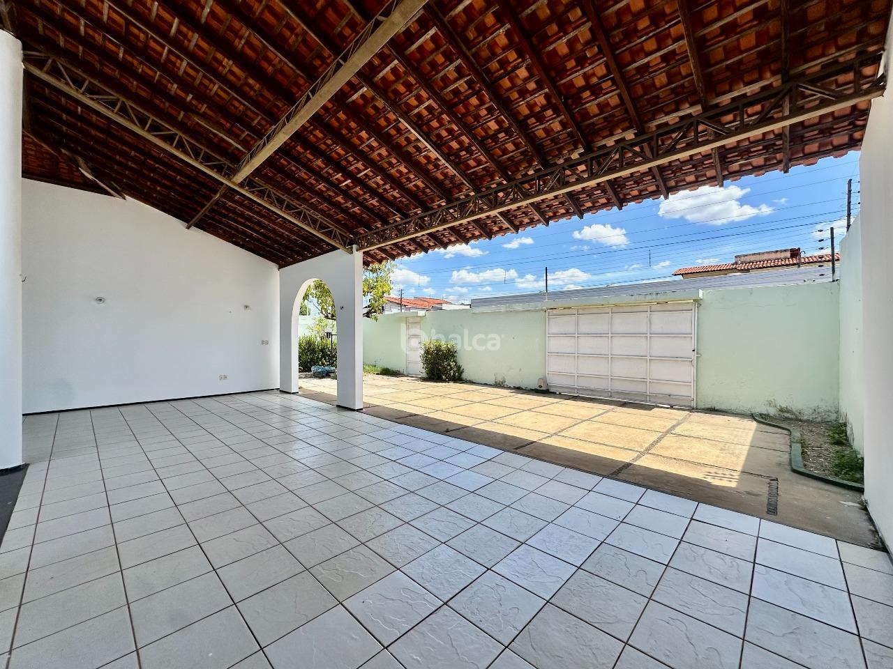Casa, 3 quartos, 200 m² - Foto 6